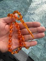 MN EXPORTS Collier Tasbih en résine rouge en forme de hibou, perles de prière anciennes, fait main, poli, figurine islamique moulée, décoration d'intérieur