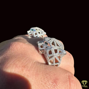 Iced Out Panther Head Moissanite <b>Ring</b> With <b>Green</b> Stone Eyes And Detailed Openwork Luxury Statement Design - Product Image 4