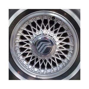 Jantes en acier noir Wheelsky 15 pouces, modèle 554202, 15x5.5, 4x100 PCD, état neuf, pour constructeur de voitures particulières - Product Image 1