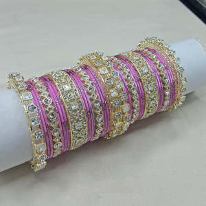 Juego de Brazaletes Elegantes con Cristales Austriacos Brillantes para Bodas y Eventos Festivos - Product Image 2