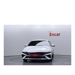 Hyundai Avante 2024 1.6 con Cámara Trasera, Asientos de Cuero, Volante a la Izquierda - 7,252 km - Product Image 3