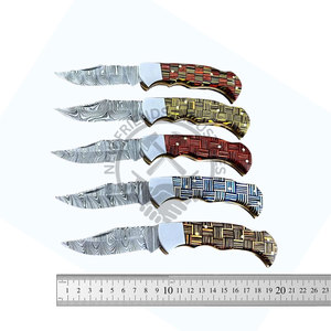 Nouvelle édition de couteau de poche pliant personnalisé en acier Damas, fait main, avec manche en bois Pakka, verrouillage arrière, couteau de camping multifonctionnel - Product Image 6