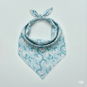 Bandana en coton imprimé à la main, motif floral indien, foulard carré doux pour femme, 21x21 pouces, marque FABRIA, durable - Product Image 3