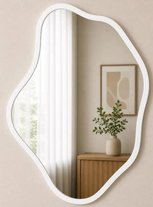 Miroir décoratif mural sur pied en verre Art Déco concave de luxe avec écran LED pour la décoration intérieure - Product Image 1