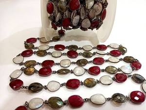 Chaîne de connecteurs en sangle de pierres précieuses naturelles multicolores (rubis, labradorite, pierre de lune arc-en-ciel) vendue au mètre - Product Image 2