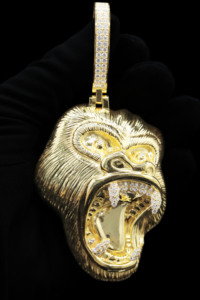 Colgante de Gorila Chapado en Oro de 18K con Ojos y Dientes de Diamante, Estilo Hiphop, Joyería para Hombre, Regalo - Product Image 3
