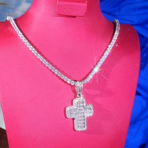 Collar con Colgante de Nombre Personalizado con Incrustaciones de Diamantes, Estilo Hip Hop, con Letras de Moissanita, Joyería para Hombre - Product Image 3