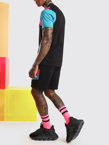 เสื้อยืดคู่โอเวอร์ไซส์ผ้าฝ้ายฝรั่งเศสหนา 300gsm แขนสั้น พร้อมกางเกงขาสั้น ชุดเซ็ตสำหรับผู้หญิงและผู้ชาย - Product Image 2