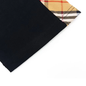 Camiseta Negra con Diseño a Cuadros, 100% Algodón Ecológico, Transpirable, Impresión Serigráfica, 220 Gramos, Manga Corta - Product Image 3