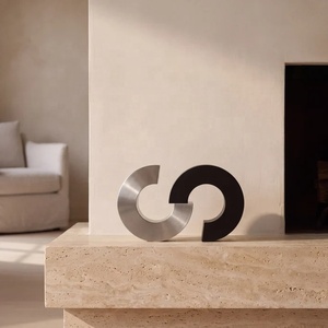 Urna Funeraria Contemporánea de Diseño Circular Metálico con Acabado en Contraste para Cenizas, Recuerdo y Memorial - Product Image 4