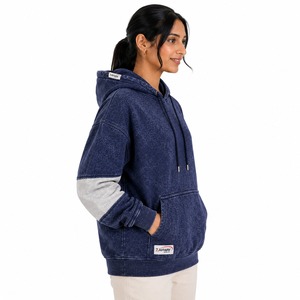 Sweat à capuche délavé pour femme, très tendance, en tissu résistant, finition vintage, coupe décontractée et poche kangourou, idéal pour le quotidien - Product Image 4