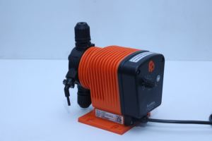 Bomba Dosificadora de Productos Químicos para Ósmosis Inversa de Alta Calidad, Bomba de Dosificación para Tratamiento de Aguas Residuales, Bomba para Planta de Agua por Ósmosis Inversa, MEJOR BOMBA DE FABRICACIÓN INDIA - Product Image 5