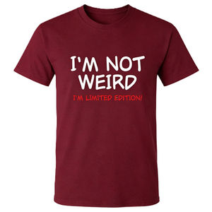 T-shirt en coton noir personnalisé, écologique, imprimé, décontracté, unisexe, à manches courtes, avec motif graphique 'Je ne suis pas bizarre' en édition limitée - Product Image 6