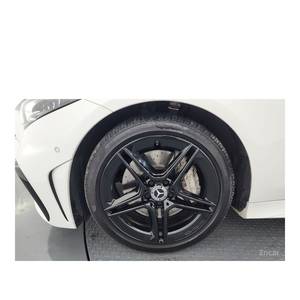 Mercedes-Benz CLS300d 4MATIC Diciembre 2023, Volante a la Izquierda, Diésel, Automático, 31,139 km, con Cámara Trasera - Product Image 5