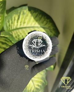 Montre de luxe en argent sterling 925 avec diamants Moissanite VVS de qualité supérieure et lunette à pointes personnalisée, un bijou de créateur. - Product Image 1