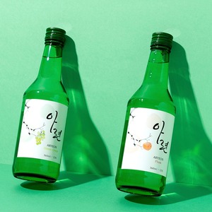 [So1ne Company] ARYEON Soju, bebida coreana con sabor a frutas, licor en botella verde de 360 ml filtrado con carbón de bambú - Product Image 1