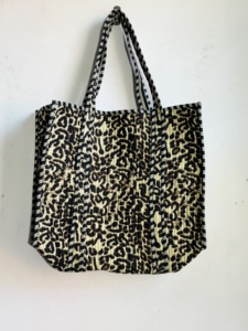 Sac fourre-tout en toile à imprimé léopard, sac de shopping tendance à ouverture supérieure, utilisation toutes saisons - Product Image 1
