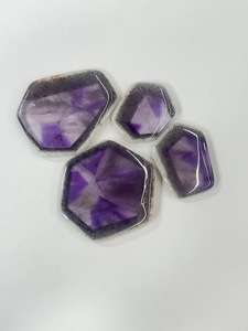 Lot de 10 cabochons en améthyste étoilée naturelle, 108g, vente en gros, fournisseur de pierres précieuses en vrac pour les acheteurs chinois - Product Image 3
