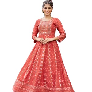 Evergreen Top Class Haute Qualité Réception Spéciale Personnaliser Style Longue Rayonne Anarkali Robe Pour Femmes Dans Toutes Les Couleurs - Product Image 1