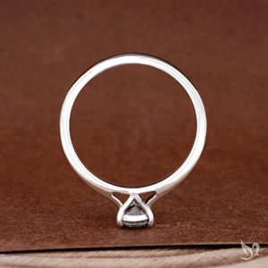 Anillo de Compromiso con Diamante Corte Pera Pequeño de 0.50 Ct, Cultivado en Laboratorio, Certificado IGI, Oro Blanco de 10k, Anillo de Boda Minimalista Solitario, Regalo - Product Image 2
