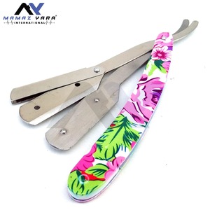 Navaja de Barbero Profesional de Acero Inoxidable con Bloqueo de Seguridad para Afeitar la Cara y el Cuerpo, Estilizar la Barba y el Cuidado Facial - Product Image 5