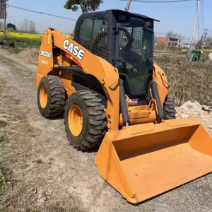 CARGADORA COMPACTA SR250 MÁS VENDIDA, Lista para Trabajar, Alta Eficiencia - Product Image 1