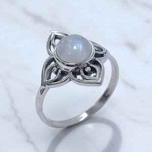 Anillos de Plata de Ley 925 con Diseño de Flor y Amatista Natural y Piedra Lunar Arcoíris, Precio al por Mayor, Joyería de Plata - Product Image 3