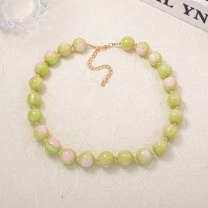 Collier de perles irrégulières en résine faites à la main, multicolores, bijoux de mode, artisanat moulé, pour femmes et filles - Meilleures ventes - Product Image 6