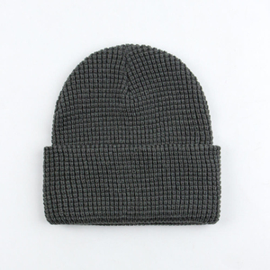 Gorro de Punto Verde Unisex, Gorro Casual de Invierno de Color Sólido, 100% Acrílico, Diseño con Puño para Adultos - Product Image 2