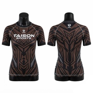 เสื้อรัดกล้ามเนื้อสำหรับผู้หญิงสำหรับกีฬาบราซิลเลียนยิวยิตสู 220 GSM โพลีเอสเตอร์ผสมสแปนเด็กซ์ สีน้ำตาลดำ ลายเรขาคณิต พิมพ์โลโก้ด้วยความร้อนตามสั่ง - Product Image 1