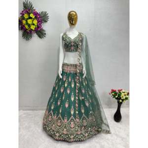 Magnifique Lehenga Choli vert brodé à la main avec bretelles spaghetti et décolleté cœur, tenue de soirée élégante pour demoiselles d'honneur Karma - Product Image 3