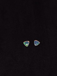 Natural Ethiopian Rainbow Opal 4MM Trillion Cut Best Quality Gemstone for Jewelry Making - Product Image 5