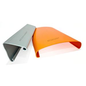 Pegatina divisora de seguridad en la carretera, valla antideslumbrante personalizada, coextruida rígida de PVC ABS, compatible con PC, extrusión OEM de varios colores - Product Image 2