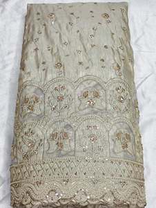 Tissu de soie scintillant Cosmos de luxe de haute qualité avec broderie laser à perles lourdes pour robes de mariée à bon prix - Product Image 3