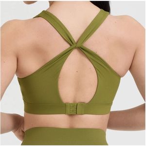 Nouveau soutien-gorge de sport sans couture pour femme, haute performance, avec logo frontal, fabriqué au Pakistan, idéal pour la gym, le yoga et l'entraînement 2026 - Product Image 6