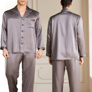 ชุดนอนผ้าซาตินเรียบแบบขายส่ง ไซส์ใหญ่ ชุดลำลองใส่บ้าน มีกระเป๋า ชุดนอนผู้ชายสองชิ้น เสื้อนอนผ้าซาติน ชุดนอนผ้าไหม - Product Image 6