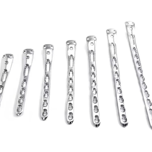 Ensemble de 14 plaques tibiales proximales médiales postérieures LCP de 3,5 mm pour la fixation des fractures vétérinaires en acier inoxydable - Product Image 2