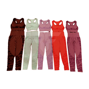 Women's Breathable Camo Yoga Set Workout Clothes Seamless Athletic Leggings Sports <b>Bra</b> Elastic Waist <b>Closure</b> <b>Front</b> Logo Position - Product Image 1