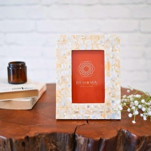 Behoma Mother of Pearl Inlay Photo <b>Frame</b> Rectangular Vertical Tabletop Elegant 4x6 Inch Mother Of Pearl Design - Product Image 4