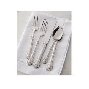 Couverts en acier inoxydable de qualité supérieure, conçus pour assurer un service fiable aux repas, avec une qualité et une durabilité exceptionnelles. - Product Image 4