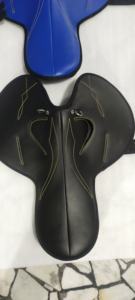 อานม้าสำหรับแข่งขัน ผลิตจากโรงงานโดยตรง พร้อมสายรัดที่แข็งแรง มีจำหน่ายทุกขนาดและทุกสี - Product Image 4