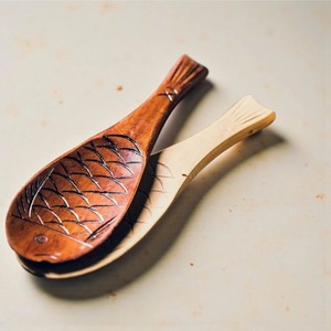 Cuillère en bois, spatule à riz, cuillère antiadhésive en forme de poisson, cuillère de service en bois sculptée à la main, spatule à riz, ustensiles de cuisine - Product Image 4
