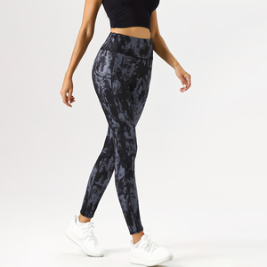 Leggings d'inspiration yoga pour la collection de vêtements de sport pour femmes et pour un confort quotidien - Product Image 5