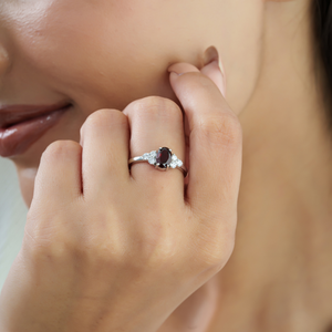 Beautiful Classic 925 Sterling <b>Silver</b> Oval Cut Natural <b>Garnet</b> & Diamond Accents Fine Handmade <b>Silver</b> <b>Ring</b> Jewelry - Product Image 2