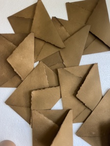 Tarjetas y Sobres de Pergamino Antiguo con Acabado Vintage para Invitaciones, Certificados, Regalos, Suministro al por Mayor para Exportación OEM - Product Image 2