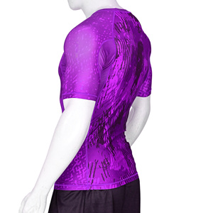Camiseta de compresión de manga corta morada personalizada con estampado sublimado para MMA, BJJ, Grappling, Gimnasio, Entrenamiento, Capa Base, Venta al por mayor - Product Image 2