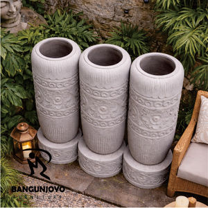 Vases de jardin en osier sculptés à la main - Décoration extérieure durable et écologique pour villa, ferme et parc - Product Image 3