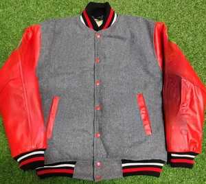 Veste universitaire vintage personnalisable en laine/polyester avec logo brodé, fermeture boutonnée sur le devant, hiver, grandes tailles, écologique - Product Image 1