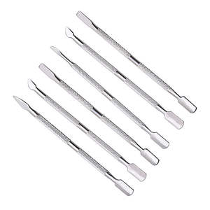 Outils de manucure et pédicure unisexes en acier inoxydable multicolores, repousse-cuticules de haute qualité, double usage, pour ongles - Product Image 1