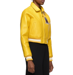 Chaqueta Varsity de Cuero PU Amarillo de Primera Calidad, Color Personalizado, Parche Bordado, Cuello en V, Cierre de Cinturón, Estilo Hip Hop - Product Image 6